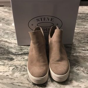 Steve Madden platform suede sneakers 8